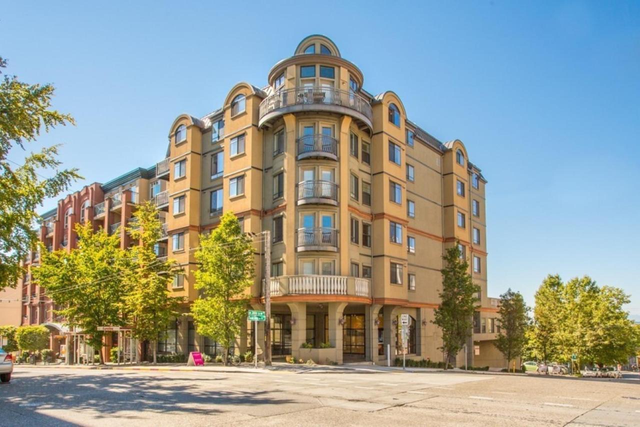 Top Floor Water View Oasis Near Space Needle & Cruise Seattle Exterior photo